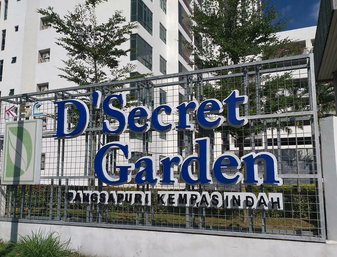 Kempas Indah @ The Secret Garden Homestay Johor Bahru Daire